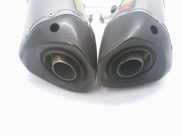 Yamaha R1 Big bang 09 14 scarico terminale marmitta akrapovic