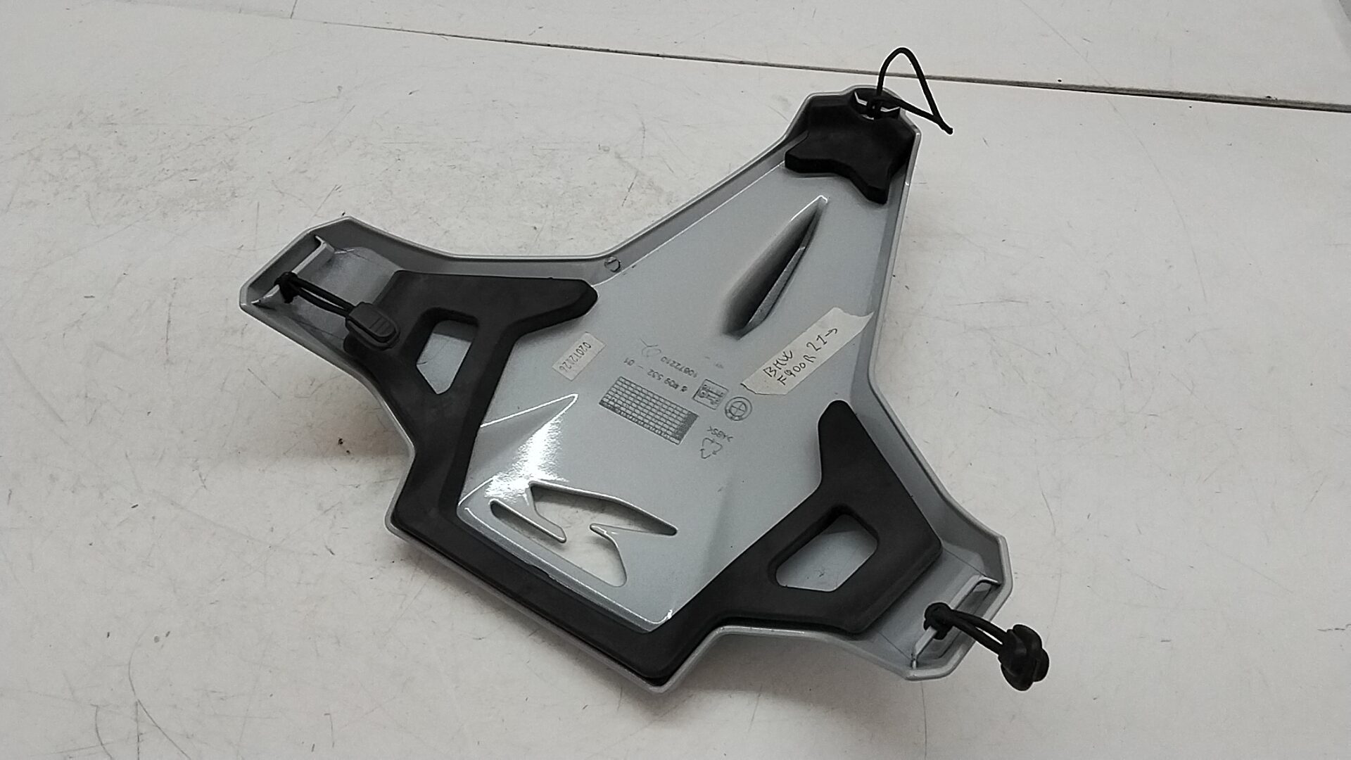 BMW f 900 r 21 unghia monoposto 840953201 10872210