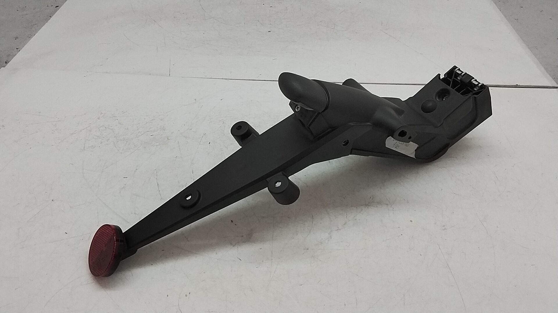 Aprilia Dorsoduro 900 portatarga originale no viti