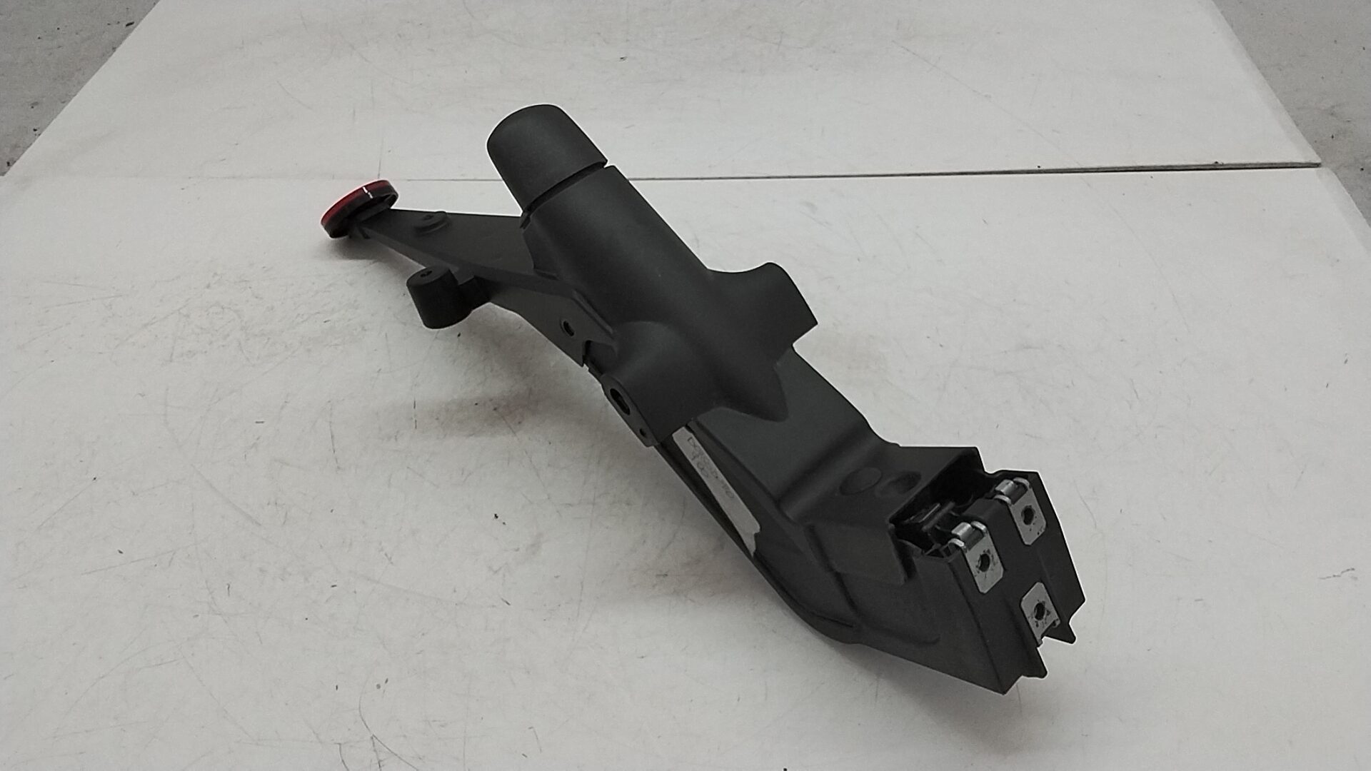 Aprilia Dorsoduro 900 portatarga originale no viti