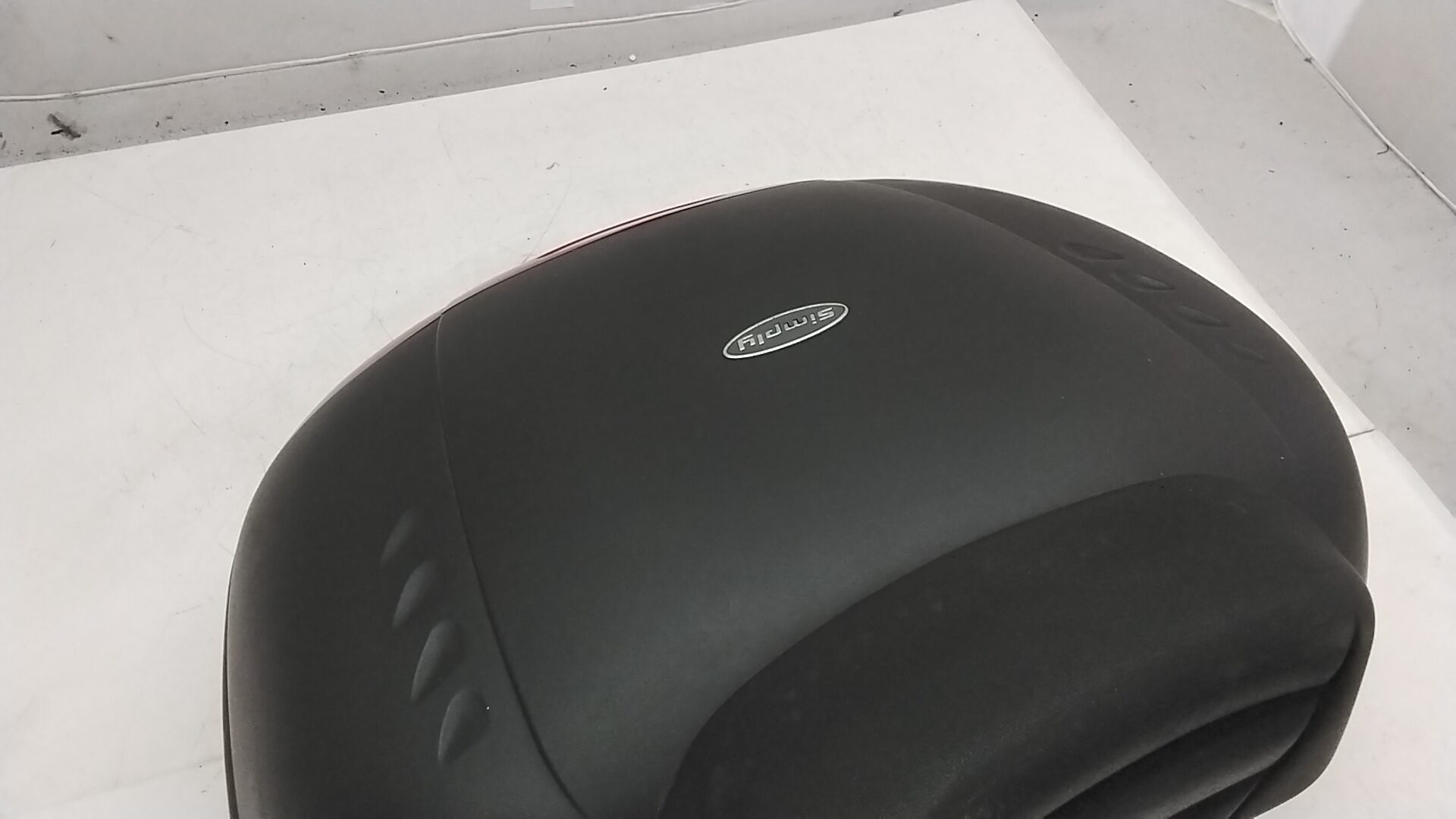 Givi Simply bauletto posteriore leggeri graffi
