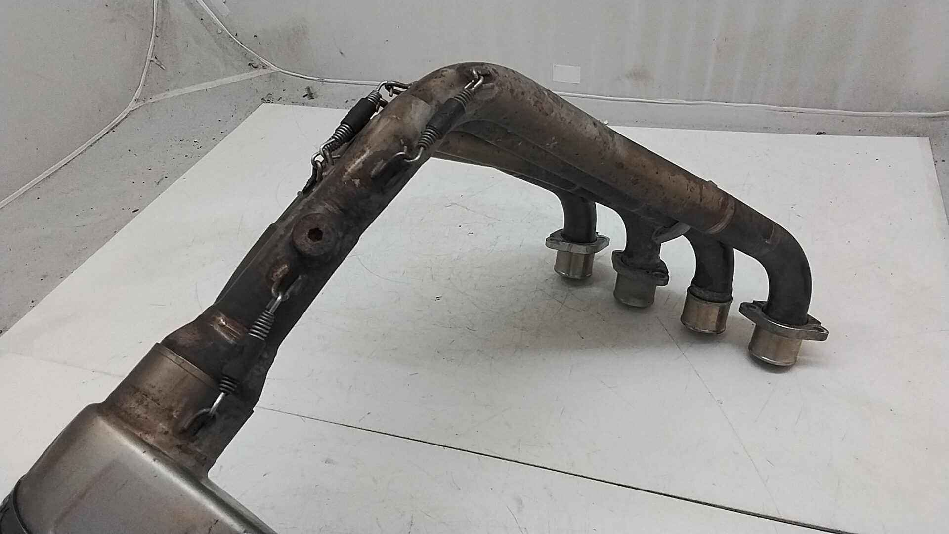 Honda CB 650 f 2015 scarico terminale marmitta akrapovic completo