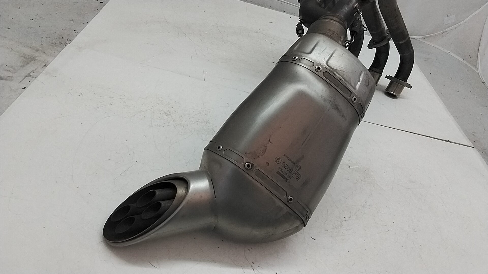 Honda CB 650 f 2015 scarico terminale marmitta akrapovic completo