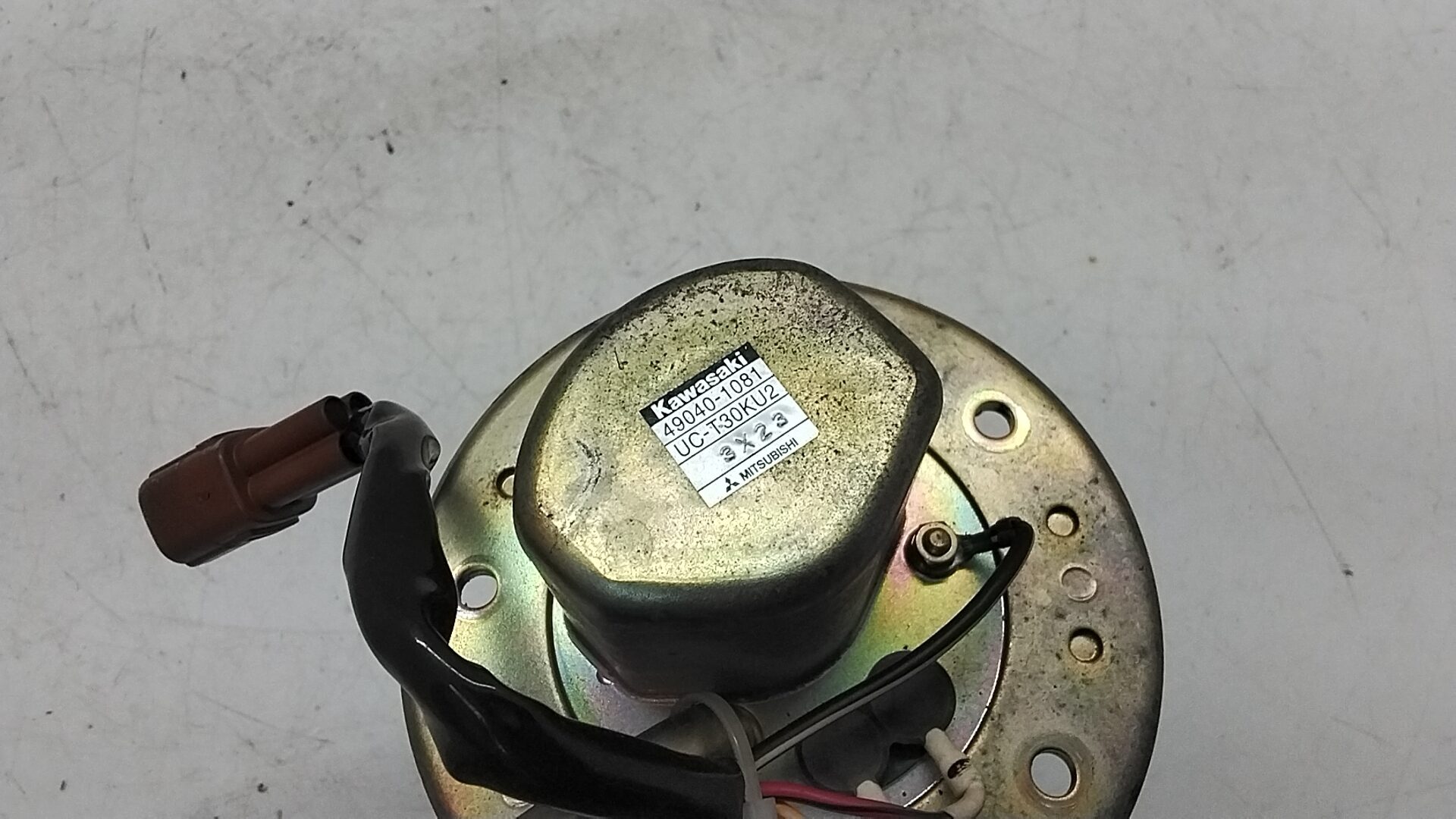 Kawasaki zx 6r 03 04 pompa benzina 490401081