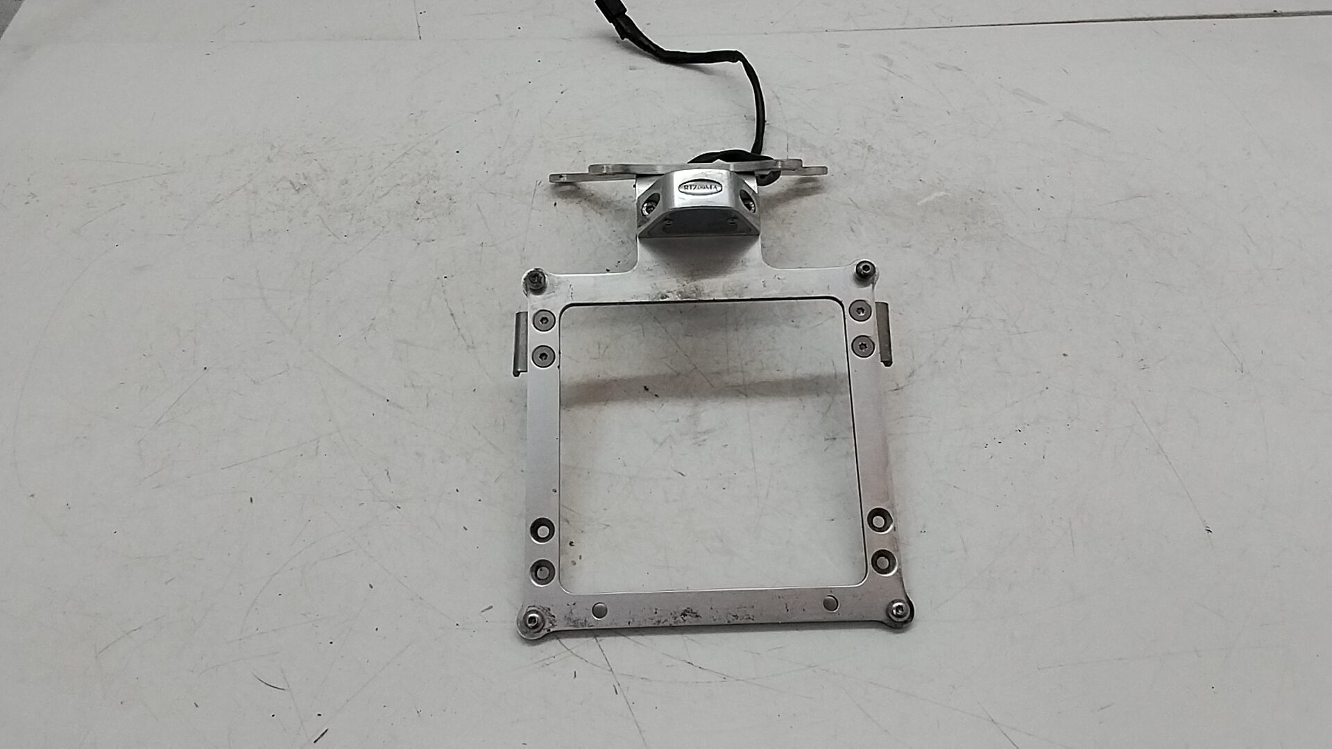 Kawasaki zx 6r 03 04 supporto portatarga racing rizoma da riparare