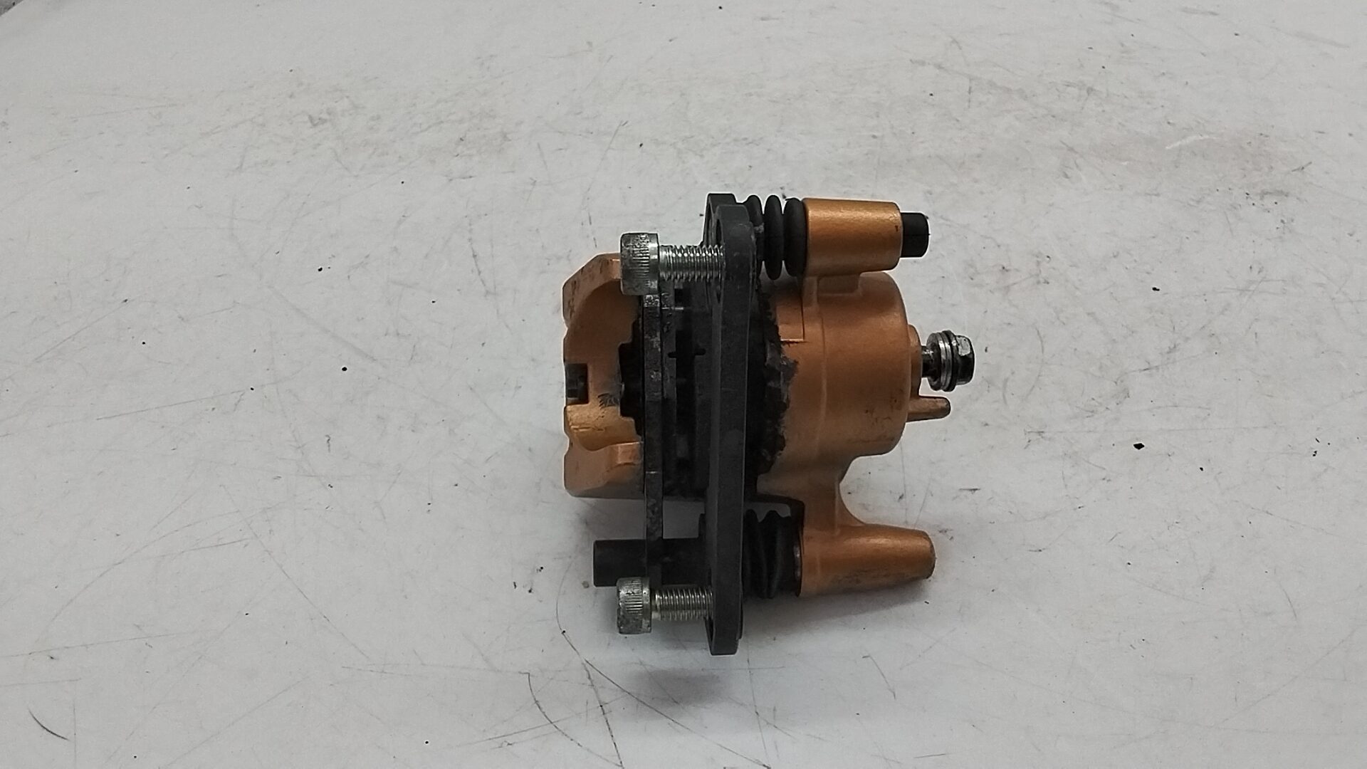 Kawasaki zx 6r 03 04 pinza freno posteriore