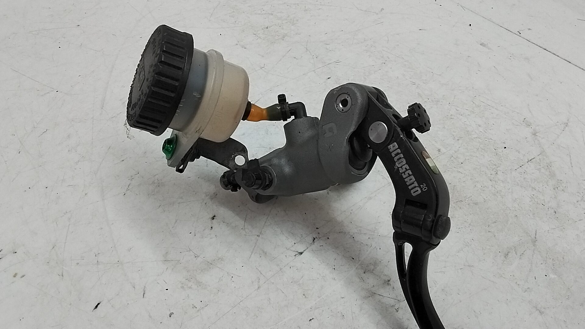 Kawasaki zx 6r 03 04 pompa freno anteriore accossato vedi foto