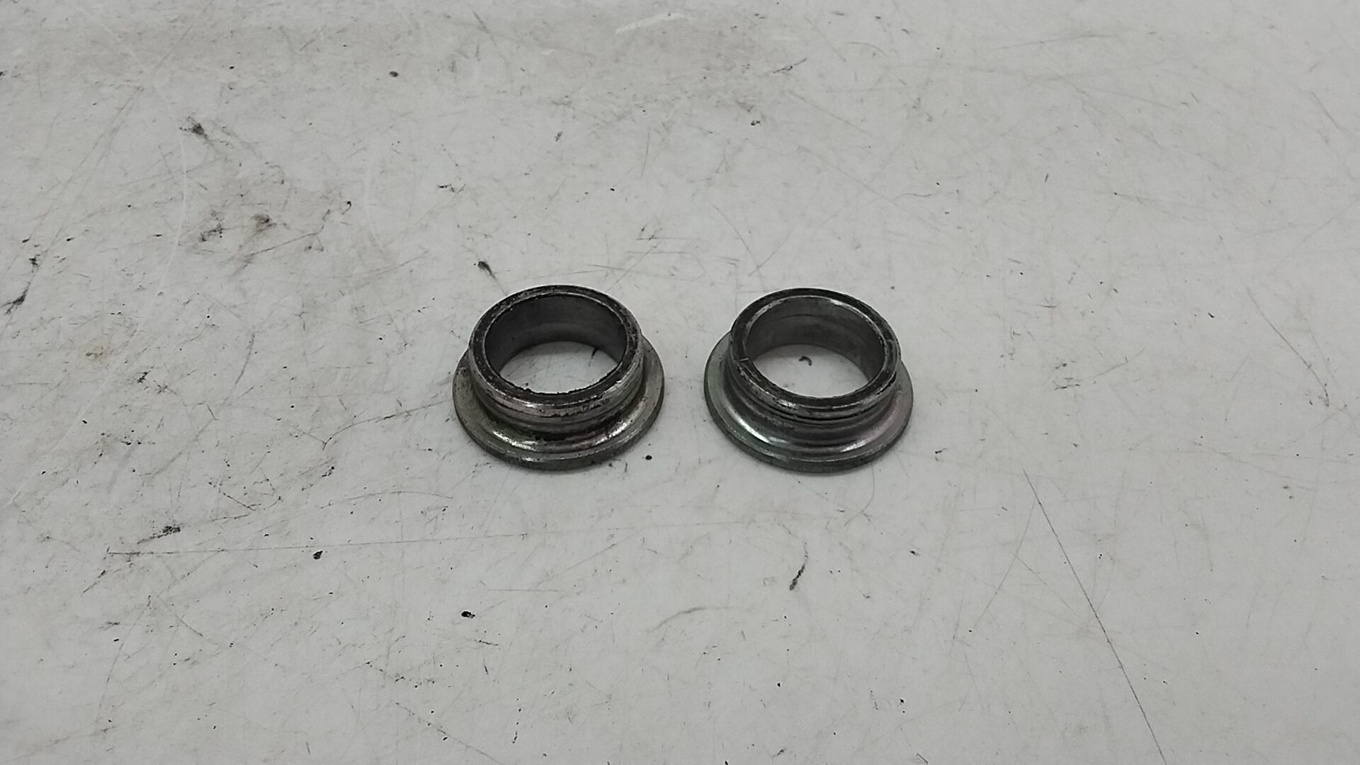 Kawasaki zx 6r 03 04 distanziali ruota anteriore