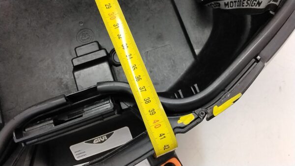 Givi v47 monokey system bauletto posteriore graffi vedi foto