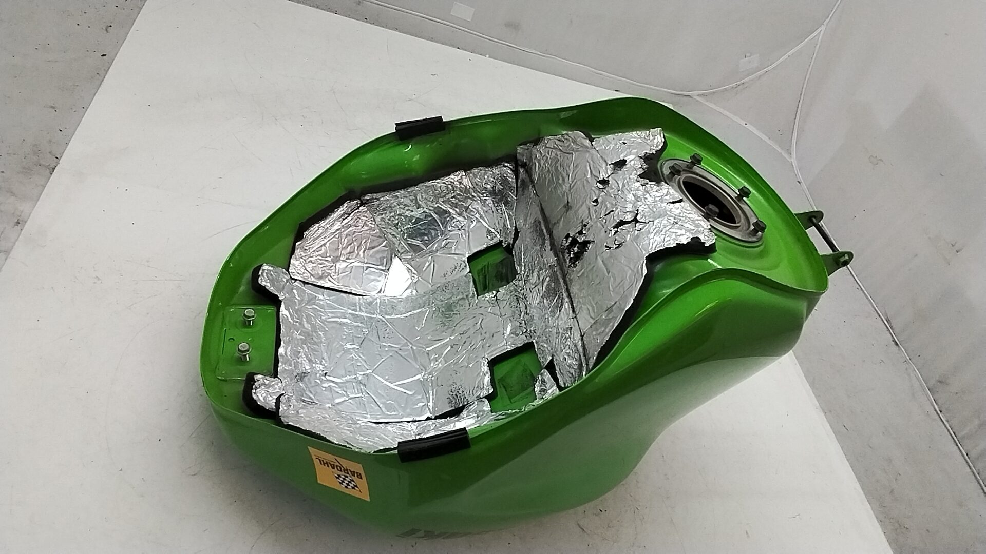 Kawasaki zx 6r 03 04 serbatoio benzina leggeri graffi