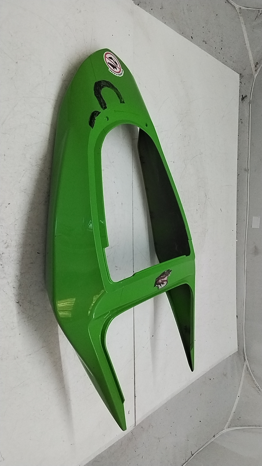 Kawasaki zx 6r 03 04 carena posteriore codone graffi da riparare 300400012