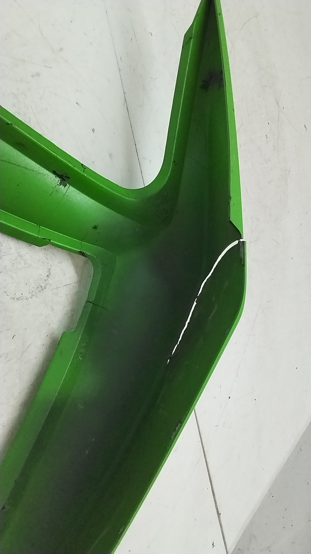 Kawasaki zx 6r 03 04 carena posteriore codone graffi da riparare 300400012