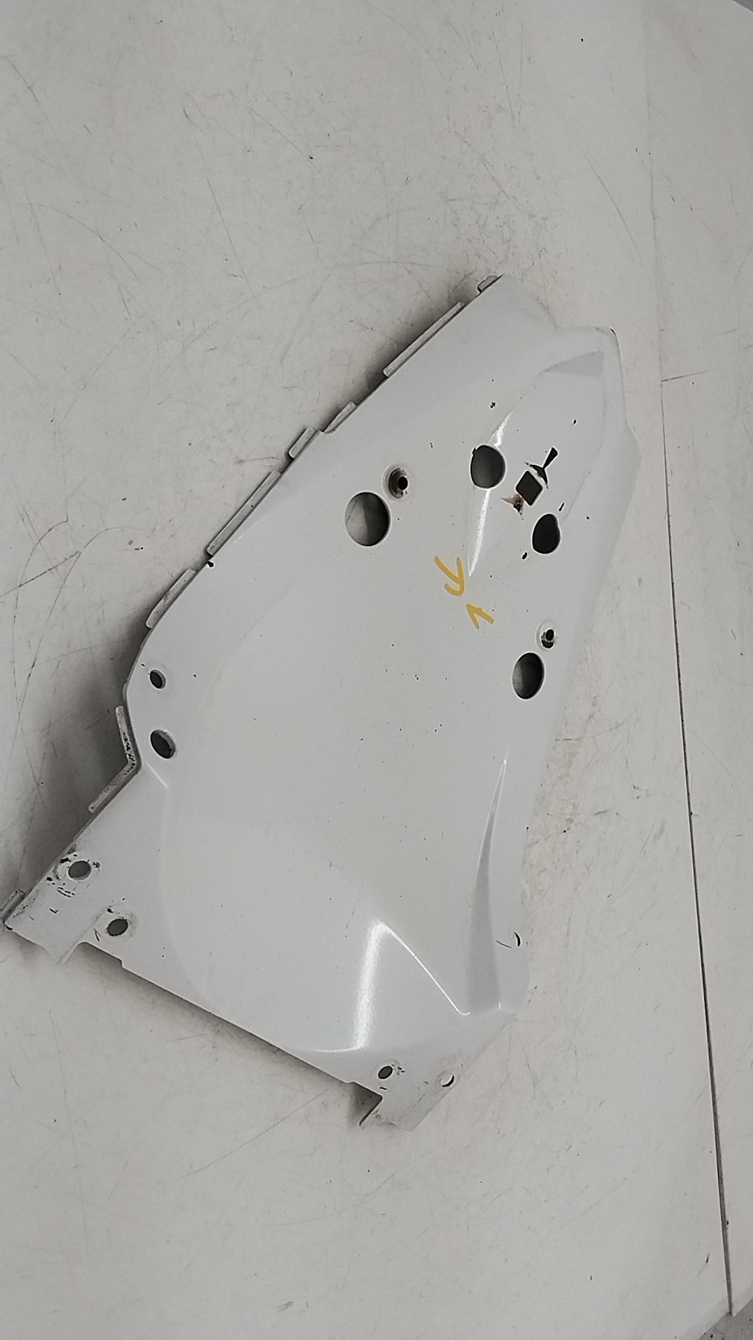 Kawasaki z 1000 07 09 carena posteriore sottocodone da riparare 360400079
