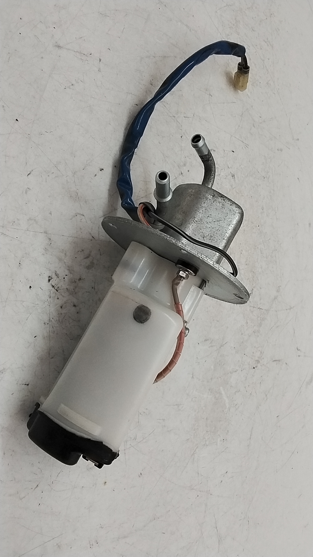 Kawasaki z 1000 07 09 pompa benzina 490400018