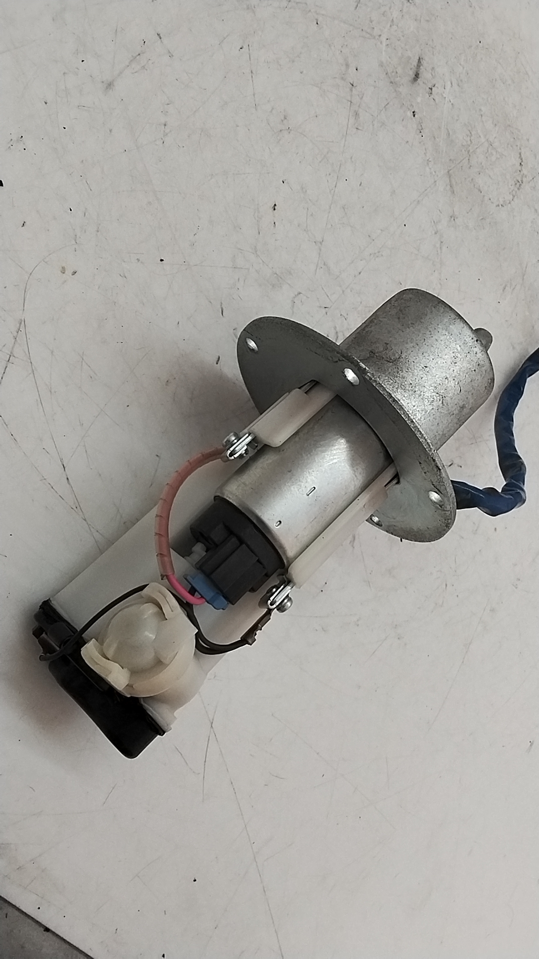 Kawasaki z 1000 07 09 pompa benzina 490400018