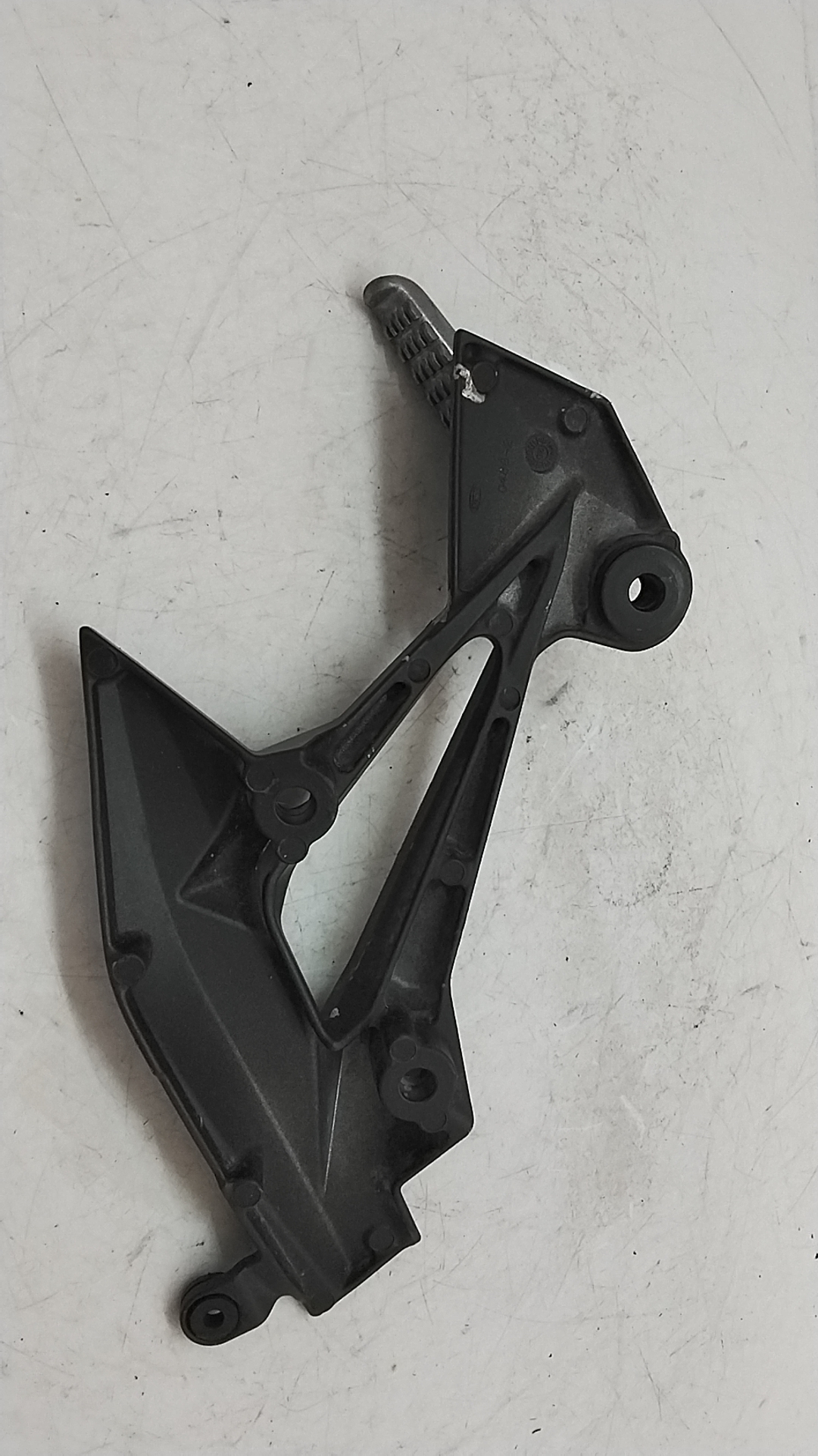 Kawasaki z 1000 07 09 supporto pedana posteriore destro vedi foto