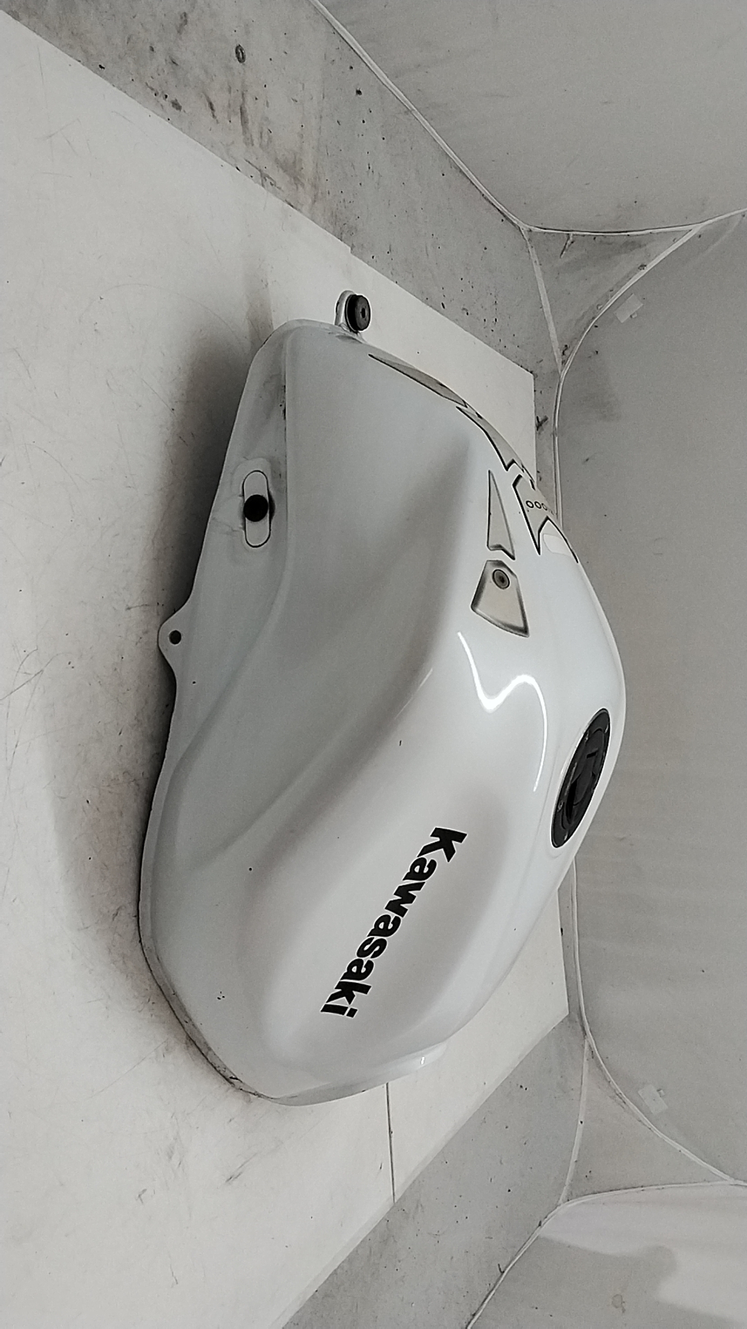 Kawasaki z 1000 07 09 serbatoio benzina vedi foto senza chiavi