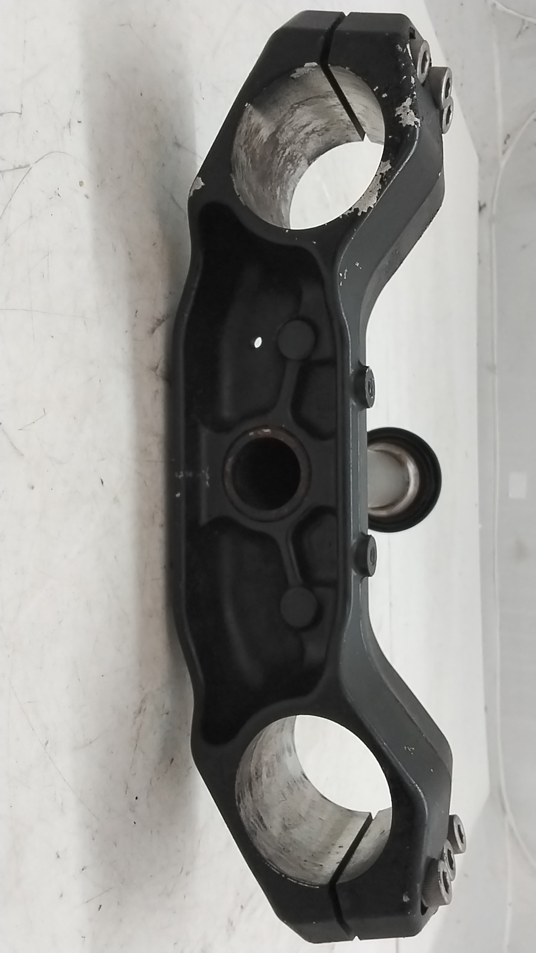 Kawasaki z 1000 07 09 piastra sterzo inferiore graffi