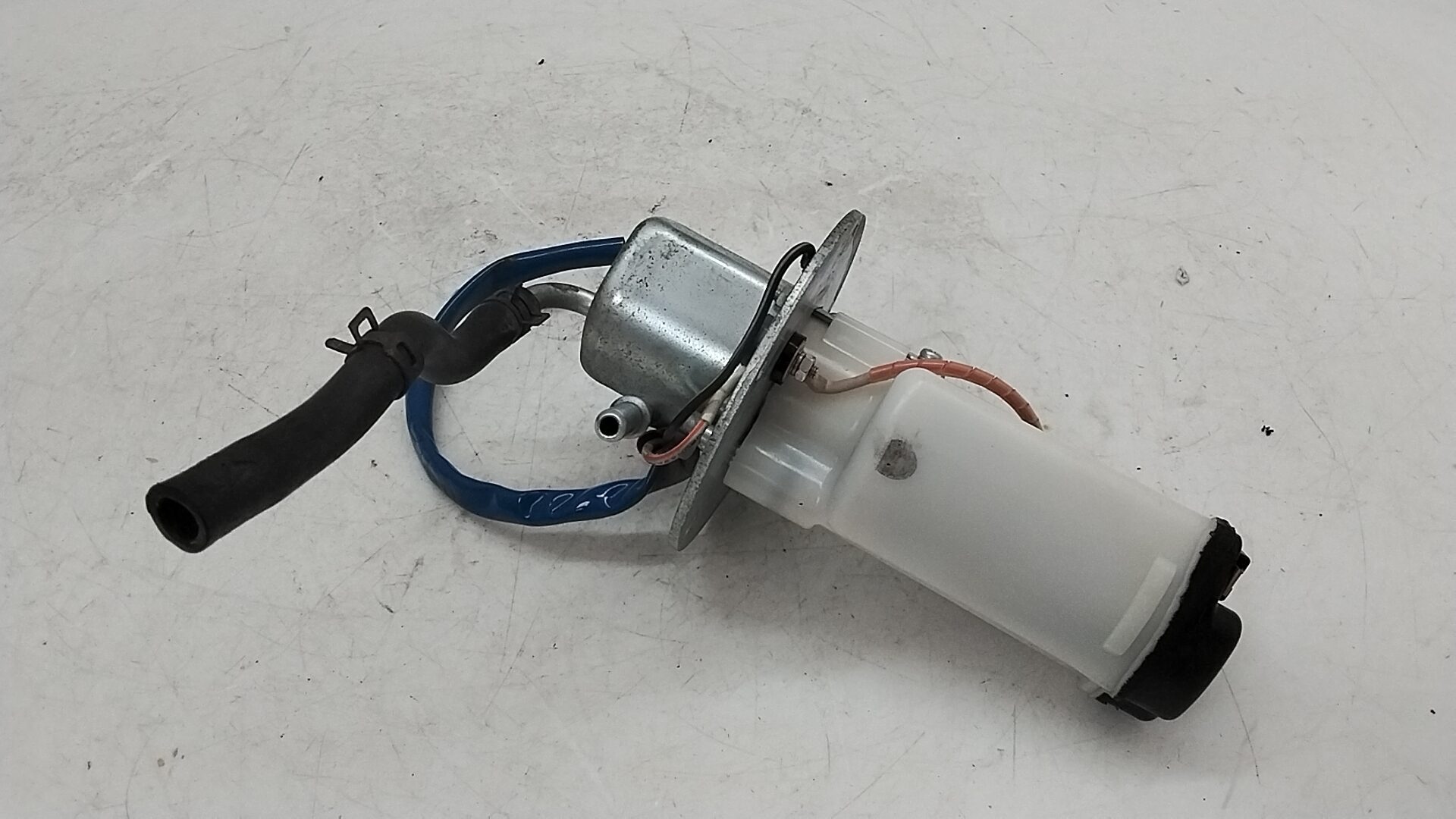 Kawasaki z 1000 07 09 pompa benzina 490400018