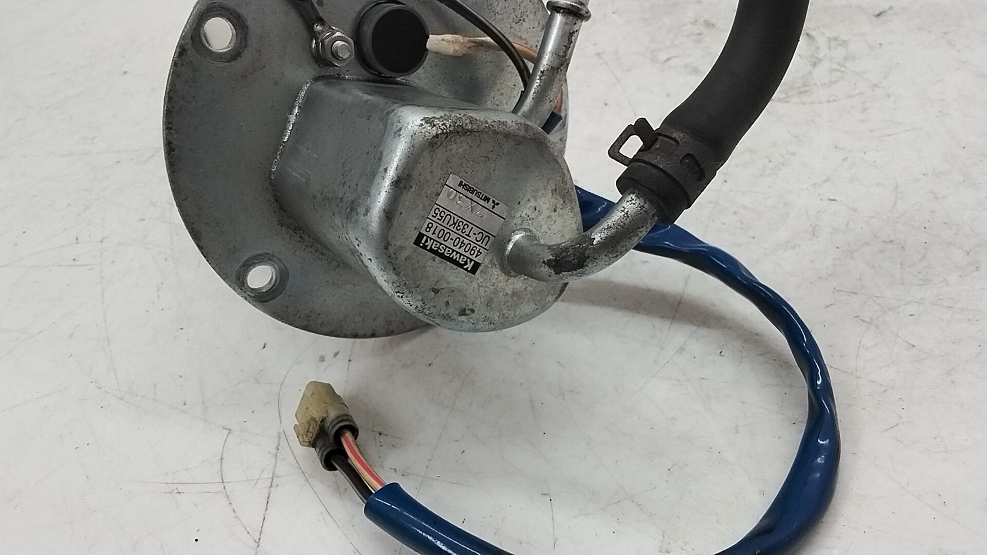 Kawasaki z 1000 07 09 pompa benzina 490400018