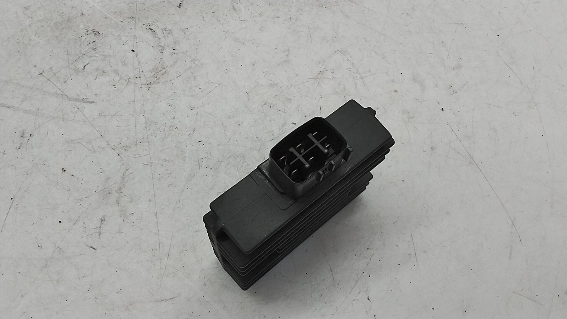 Kawasaki z 1000 07 09 regolatore di tensione sh67811