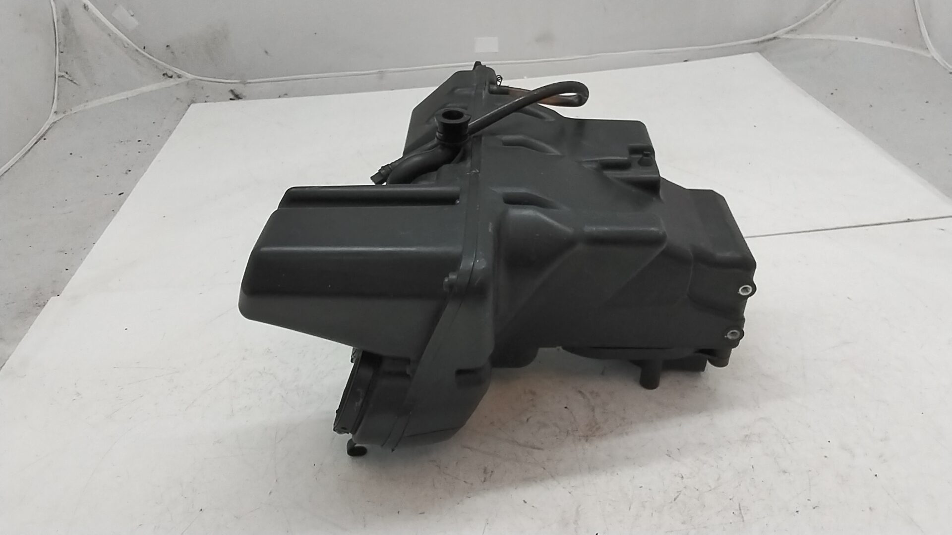 Kawasaki z 1000 07 09 airbox