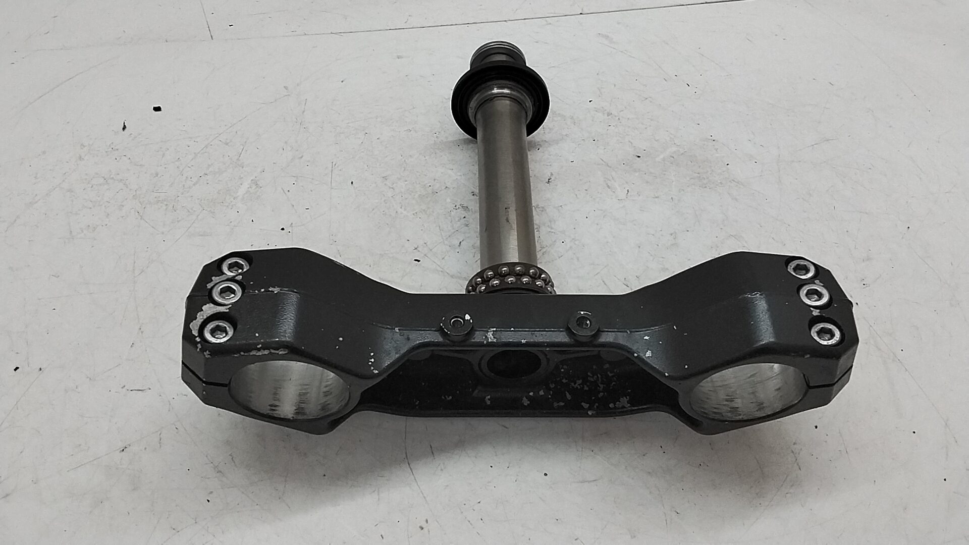 Kawasaki z 1000 07 09 piastra sterzo inferiore