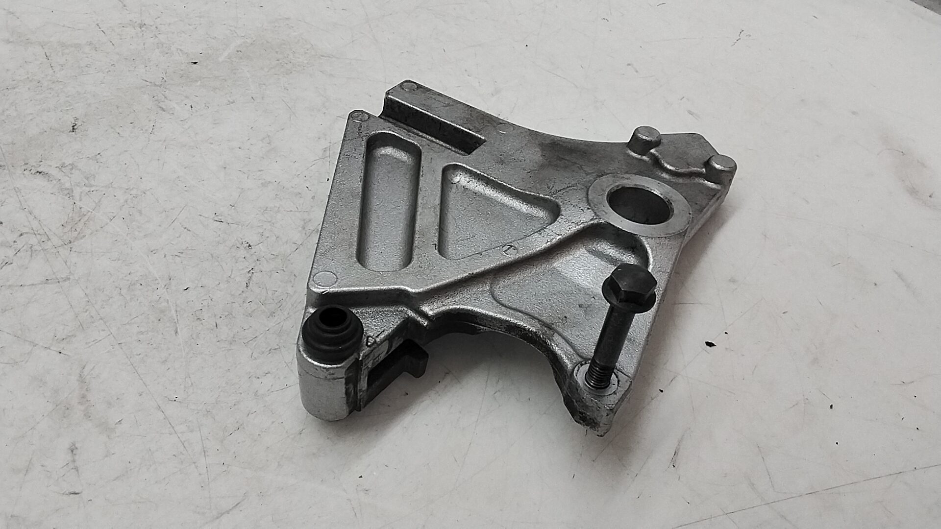 Kawasaki z 1000 07 09 supporto pinza freno posteriore