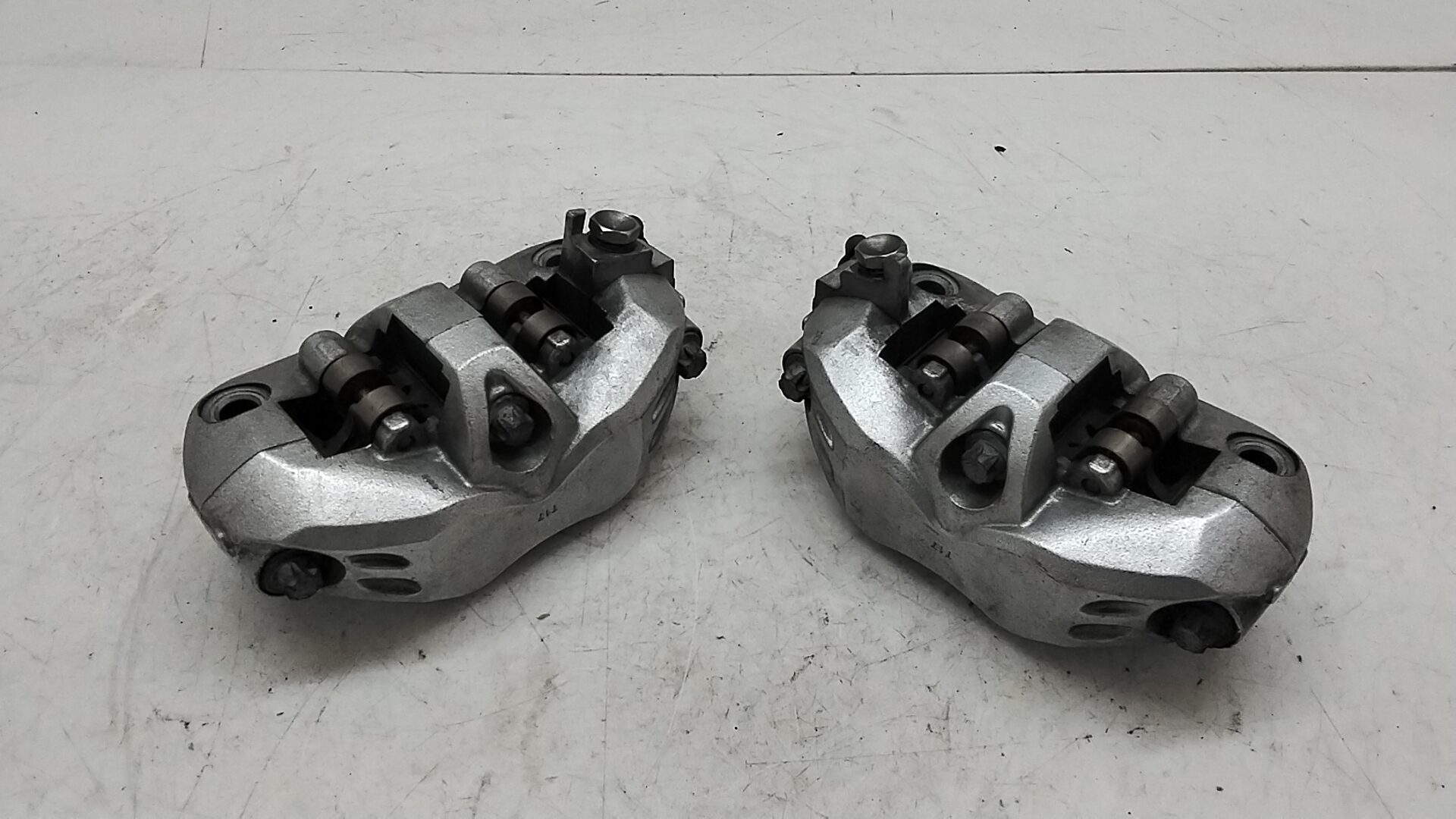 Kawasaki z 1000 07 09 pinze freno anteriori Nissin