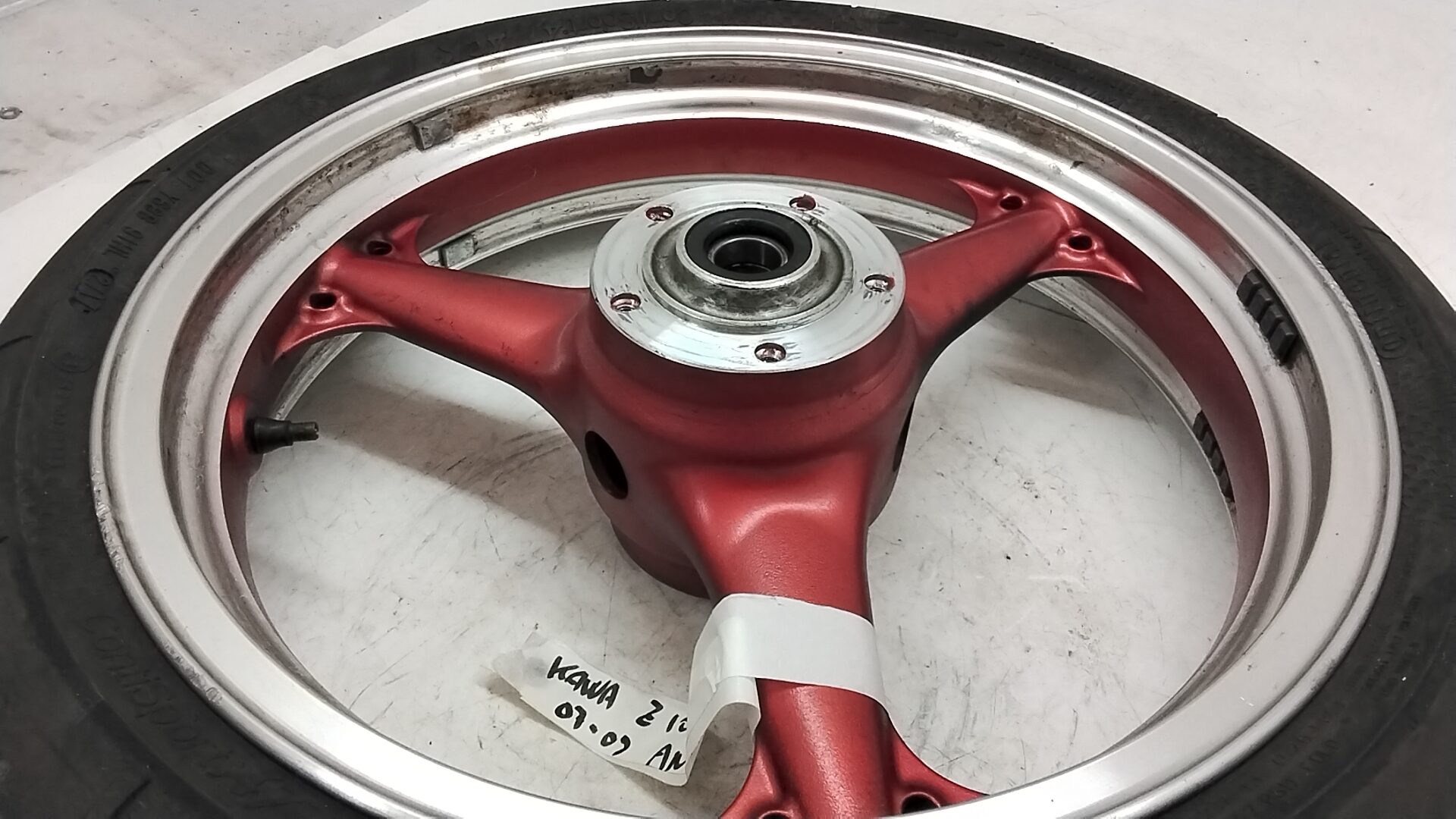 Kawasaki z 1000 07 09 cerchio ruota anteriore