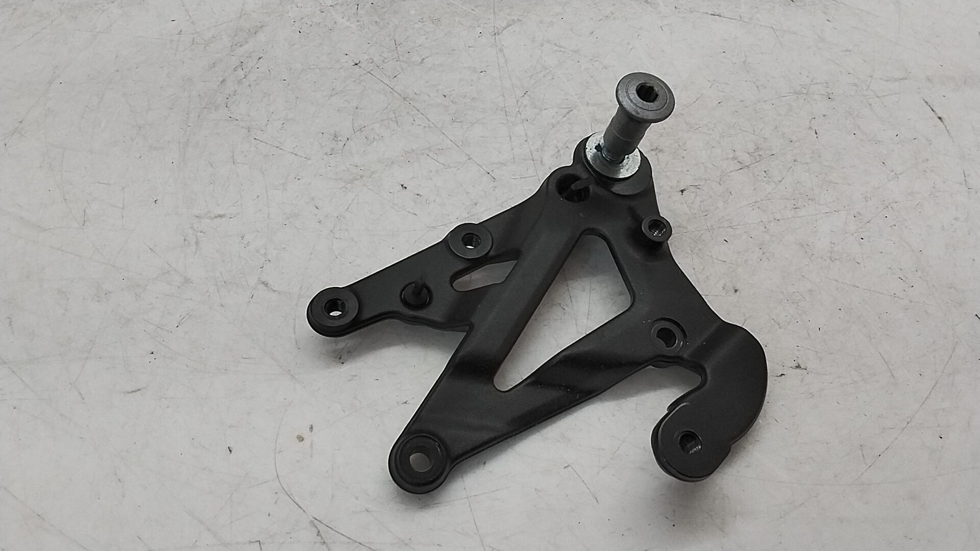 Mv agusta Dragster 800 rosso 21 23 supporto pedana anteriore destra c2423