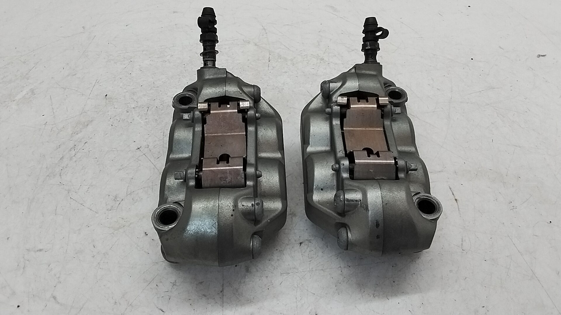 Mv agusta Dragster 800 rosso 21 23 pinze freno anteriori Brembo