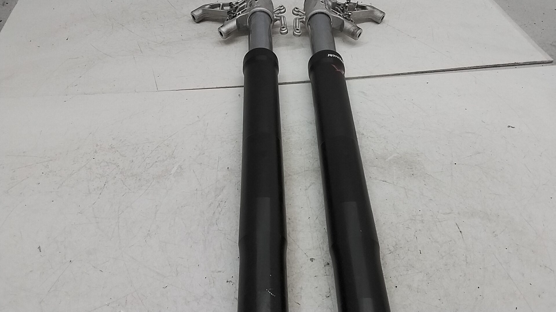 Mv agusta Dragster 800 rosso 21 23 forcelle Marzocchi