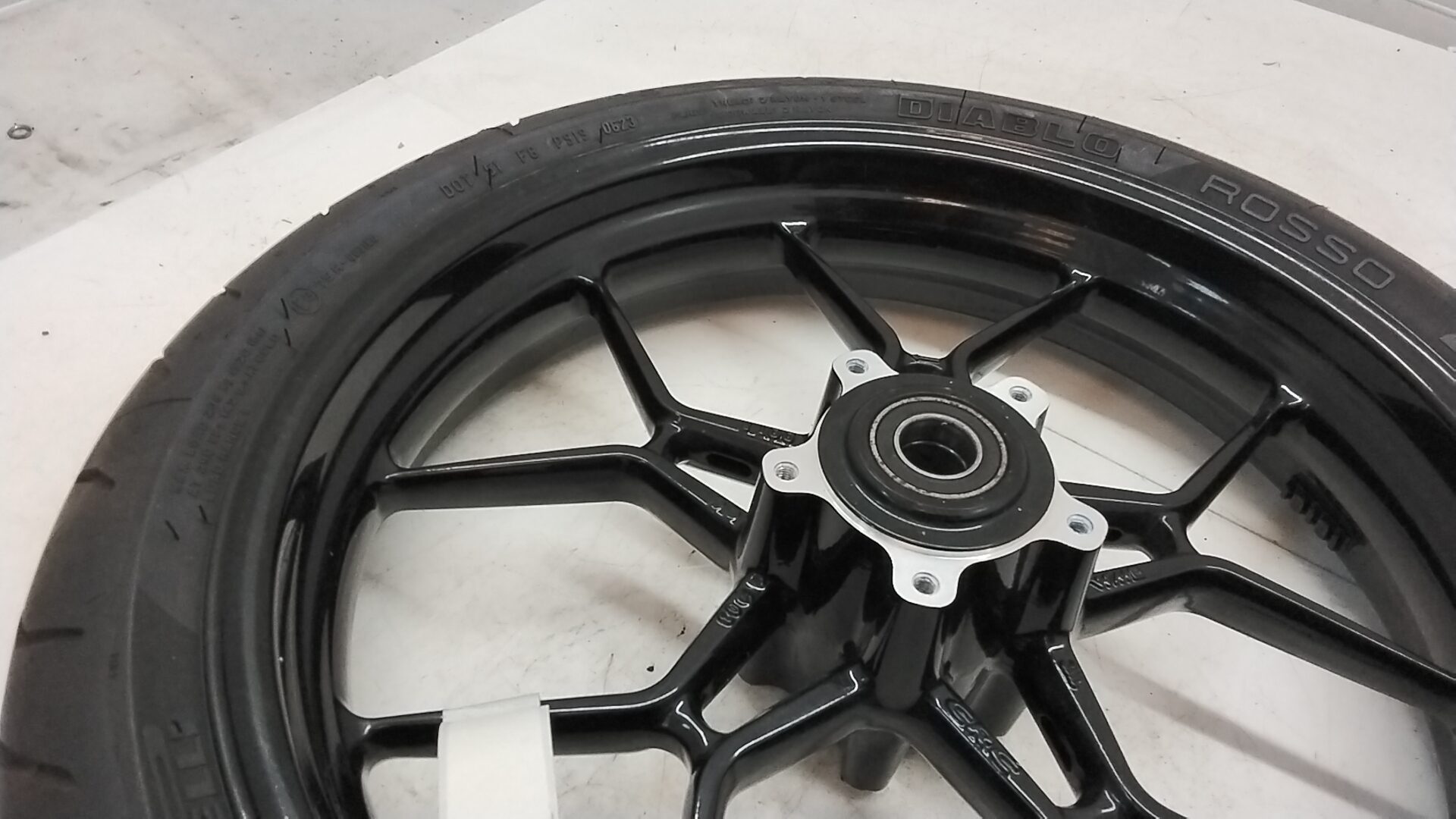 Mv agusta Dragster 800 rosso 21 23 cerchio ruota anteriore